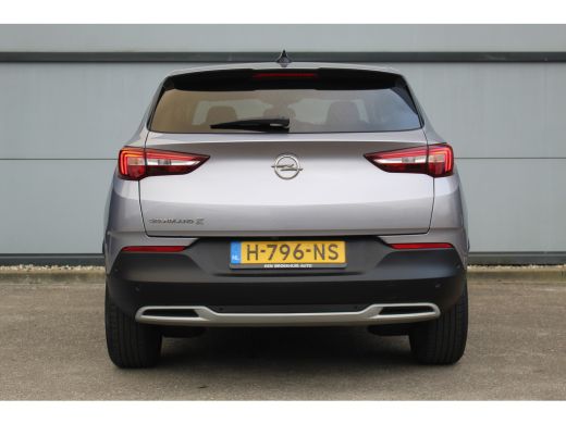 Opel Grandland X 1.2 Turbo Innovation | AGR | Camera | Carplay | DAB | Cruise | Dodehoeksensor | PDC V+A | Elek. A... ActivLease financial lease