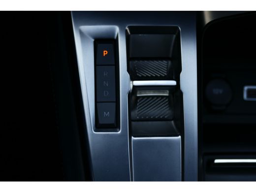 Peugeot 308 1.2 PURETECH 130PK ALLURE PACK AUTOMAAT / NAVI / CLIMA / PDC / 17"LMV / CAMERA / KEYLESS / FULL-L... ActivLease financial lease