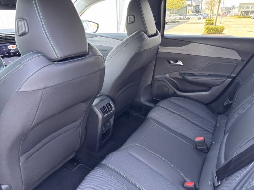 Peugeot 308 SW 1.2 Hybrid 136 e-DCS6 Allure | Achteropkomend verkeer waarschuwing | Achteruitrij assistent | ... ActivLease financial lease
