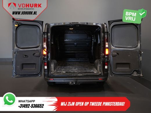 Renault Trafic 2.0 dCi 170 PK L2 BPM VRIJ! LED/ 2.5t Trekverm./ PDC/ Cruise/ Trekhaak/ Airco ActivLease financial lease