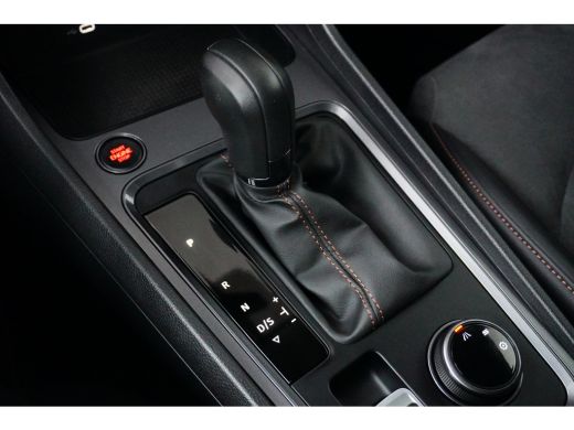 Seat Ateca 1.5 TSI 150PK DSG-7 Beats | TREKHAAK | ALCANTARA | NAVIGATIE | CAMERA ActivLease financial lease