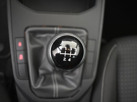 Seat Ibiza 1.0 EcoTSI Style 96pk | 1e eigenaar | Cruise control | Parkeersensoren achter | App connect | LED... ActivLease financial lease