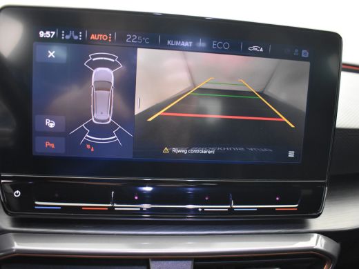 Seat Leon Sportstourer 1.4 e-Hybrid VZ Business 245pk | Adaptief cruise control | Park assist | Dodehoekdetectie | Camer... ActivLease financial lease