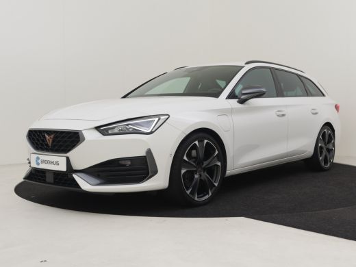 Seat Leon Sportstourer 1.4 e-Hybrid VZ Business 245pk | Adaptief cruise control | Park assist | Dodehoekdetectie | Camer... ActivLease financial lease