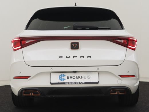 Seat Leon Sportstourer 1.4 e-Hybrid VZ Business 245pk | Adaptief cruise control | Park assist | Dodehoekdetectie | Camer... ActivLease financial lease