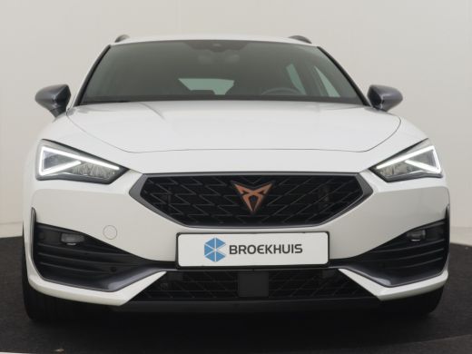 Seat Leon Sportstourer 1.4 e-Hybrid VZ Business 245pk | Adaptief cruise control | Park assist | Dodehoekdetectie | Camer... ActivLease financial lease