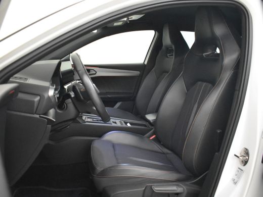 Seat Leon Sportstourer 1.4 e-Hybrid VZ Business 245pk | Adaptief cruise control | Park assist | Dodehoekdetectie | Camer... ActivLease financial lease