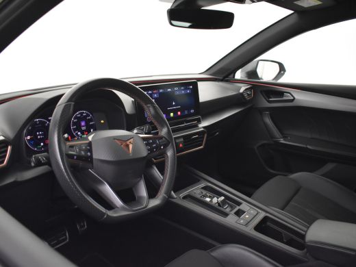 Seat Leon Sportstourer 1.4 e-Hybrid VZ Business 245pk | Adaptief cruise control | Park assist | Dodehoekdetectie | Camer... ActivLease financial lease