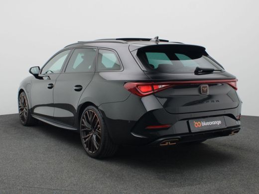 Seat Leon Sportstourer 1.4 e-Hybrid VZ Performance 245PK DSG side skirts, panoramadak, elektrische achterkelp, full led,... ActivLease financial lease