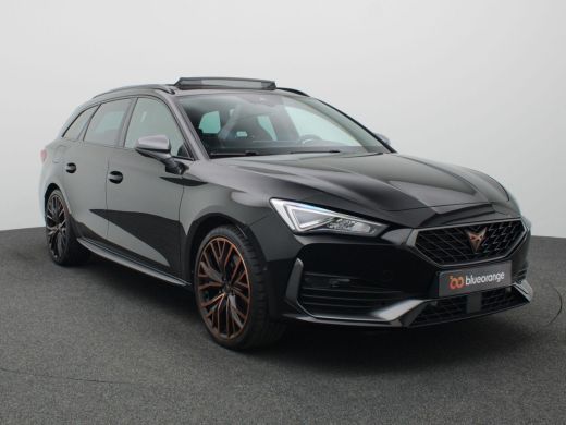 Seat Leon Sportstourer 1.4 e-Hybrid VZ Performance 245PK DSG side skirts, panoramadak, elektrische achterkelp, full led,... ActivLease financial lease