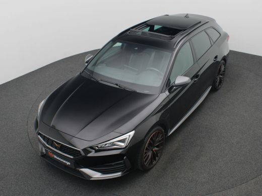 Seat Leon Sportstourer 1.4 e-Hybrid VZ Performance 245PK DSG side skirts, panoramadak, elektrische achterkelp, full led,... ActivLease financial lease