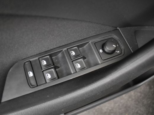 Skoda Scala 1.0 TSI 111pk DSG/AUTO Ambition | Cruise control | Navigatie via app | Led koplampen | Parkeersen... ActivLease financial lease