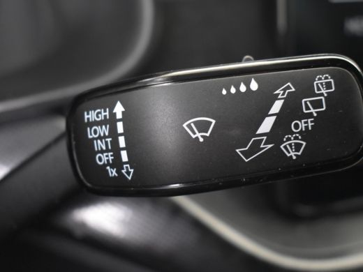 Skoda Scala 1.0 TSI 111pk DSG/AUTO Ambition | Cruise control | Navigatie via app | Led koplampen | Parkeersen... ActivLease financial lease