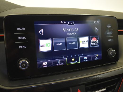 Skoda Scala 1.0 TSI 111pk DSG/AUTO Ambition | Cruise control | Navigatie via app | Led koplampen | Parkeersen... ActivLease financial lease
