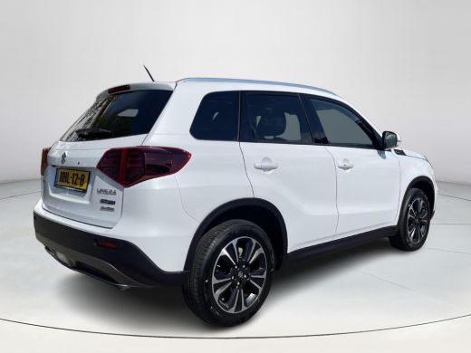 Suzuki Vitara 1.5 Hybrid Style AllGrip Automaat | AllGrip | Navigatiesysteem | Parkeersensoren vóór- en achter ... ActivLease financial lease