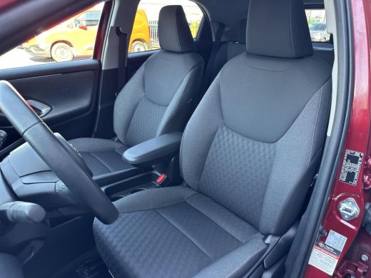 Toyota Yaris 1.5 Hybrid Dynamic | Apple CarPlay/Android auto | Achteruitrijcamera | Stoelverwarming ActivLease financial lease