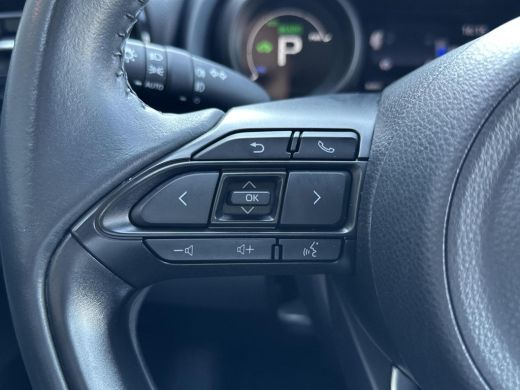 Toyota Yaris 1.5 Hybrid Dynamic | Apple CarPlay/Android auto | Achteruitrijcamera | Stoelverwarming ActivLease financial lease