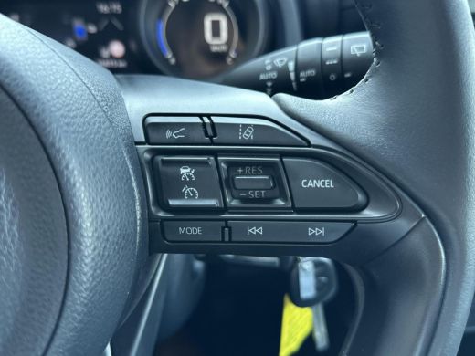 Toyota Yaris 1.5 Hybrid Dynamic | Apple CarPlay/Android auto | Achteruitrijcamera | Stoelverwarming ActivLease financial lease