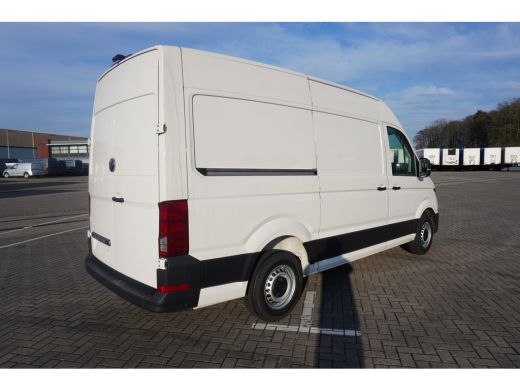Volkswagen Crafter 35 2.0 TDI L3H3 Highline 35 2.0 TDI L3H3 177 PK Aut. Highline, App connect, Cruise control, Alarm ActivLease financial lease