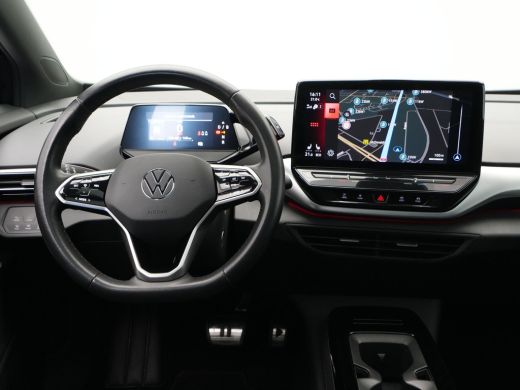 Volkswagen ID.5 Pro 77 kWh Panorama Trekhaak Camera Stoelverwarming 151 ActivLease financial lease