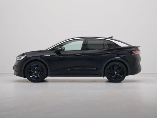 Volkswagen ID.5 Pro 77 kWh Panorama Trekhaak Camera Stoelverwarming 151 ActivLease financial lease