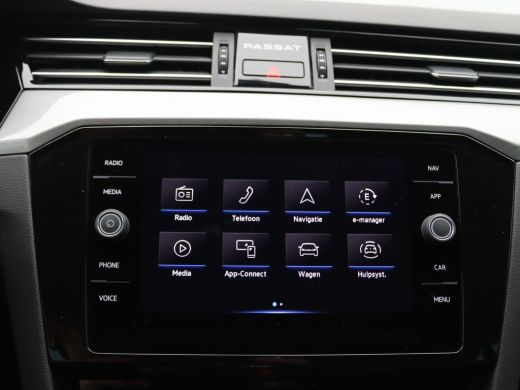 Volkswagen Passat Variant 1.4 TSI PHEV GTE Business 218PK DSG virtual cockpit, trekhaak, 360gr. camera, keyless, ma... ActivLease financial lease