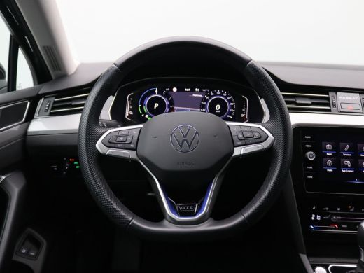Volkswagen Passat Variant 1.4 TSI PHEV GTE Business 218PK DSG virtual cockpit, trekhaak, 360gr. camera, keyless, ma... ActivLease financial lease