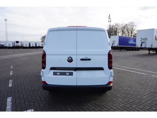Volkswagen Transporter 2.0 TDI L1H1 28 Life 2.0 TDI L1H1 28 Life, Bijrijdersstoel, Climatronic, PDV V + A ActivLease financial lease
