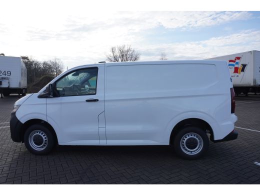 Volkswagen Transporter 2.0 TDI L1H1 28 Life 2.0 TDI L1H1 28 Life, Bijrijdersstoel, Climatronic, PDV V + A ActivLease financial lease