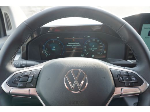 Volkswagen Transporter 2.0 TDI L1H1 28 Life 2.0 TDI L1H1 28 Life, Bijrijdersstoel, Climatronic, PDV V + A ActivLease financial lease