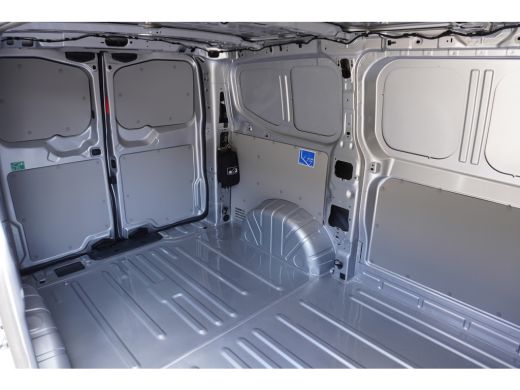 Volkswagen Transporter 2.0 TDI L1H1 28 Life, Bijrijdersstoel, Climatronic, PDV V + A ActivLease financial lease