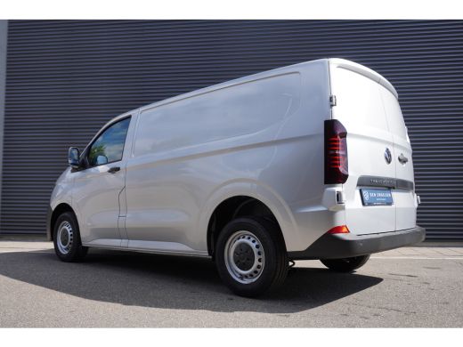 Volkswagen Transporter 2.0 TDI L1H1 28 Life, Bijrijdersstoel, Climatronic, PDV V + A ActivLease financial lease