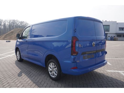 Volkswagen Transporter 2.0 TDI L1H1 30 Bulli 2.0 TDI L1H1 30 Bulli 170 pk 8-Traps Automaat, LED koplampen, Climatronic, ... ActivLease financial lease