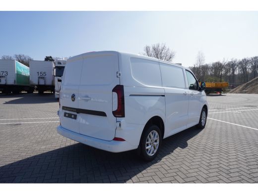 Volkswagen Transporter 2.0 TDI L1H1 30 Bulli 2.0 TDI L1H1 30 Bulli 170 pk 8-Traps Automaat, LED koplampen, Climatronic, ... ActivLease financial lease
