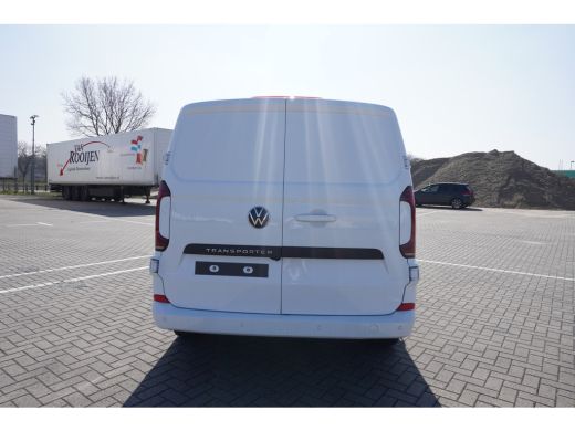 Volkswagen Transporter 2.0 TDI L1H1 30 Bulli 2.0 TDI L1H1 30 Bulli 170 pk 8-Traps Automaat, LED koplampen, Climatronic, ... ActivLease financial lease