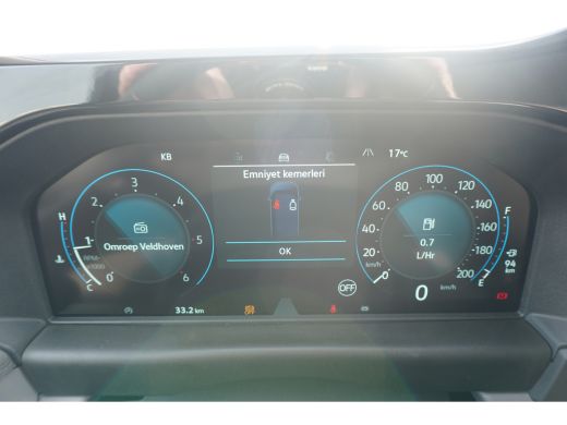 Volkswagen Transporter 2.0 TDI L2H1 30 Life 110 pk, MF stuurwiel, Climatronic, PDV V + A, Achteruitrijcamera ActivLease financial lease