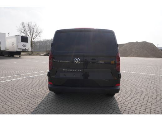 Volkswagen Transporter 2.0 TDI L2H1 30 Life 110 pk, MF stuurwiel, Climatronic, PDV V + A, Achteruitrijcamera ActivLease financial lease