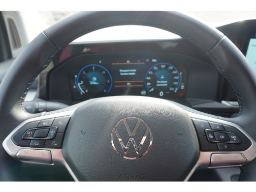 Volkswagen Transporter 2.0 TDI L2H1 30 Life 150 pk, MF stuurwiel, Climatronic, PDV V + A, Achteruitrijcamera ActivLease financial lease