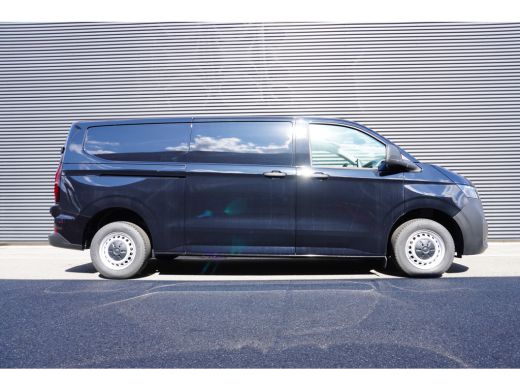 Volkswagen Transporter 2.0 TDI L2H1 30 Life 150 pk, MF stuurwiel, Climatronic, PDV V + A, Achteruitrijcamera ActivLease financial lease