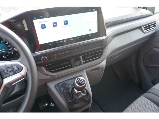 Volkswagen Transporter 2.0 TDI L2H1 30 Life 2.0 TDI L2H1 30 Life, Bijrijdersbank met doorlaadfunctie, Trekhaakvoorbereid... ActivLease financial lease