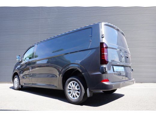 Volkswagen Transporter 2.0 TDI L2H1 30 Style 150 pk, Navigatie, Climatronic, PDV V + A, Achteruitrijcamera ActivLease financial lease