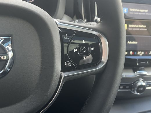 Volvo  XC60 Volvo 2.0 T6 Plug-in hybrid AWD Plus Dark | Achteruitrijcamera | Cruise control adaptief met Stop... ActivLease financial lease