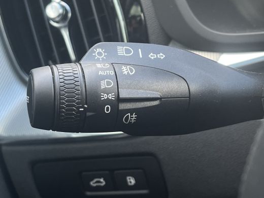 Volvo  XC60 Volvo 2.0 T6 Plug-in hybrid AWD Plus Dark | Achteruitrijcamera | Cruise control adaptief met Stop... ActivLease financial lease