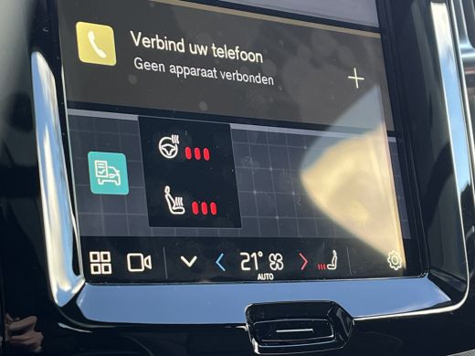 Volvo  XC60 Volvo 2.0 T6 Plug-in hybrid AWD Plus Dark | Achteruitrijcamera | Cruise control adaptief met Stop... ActivLease financial lease