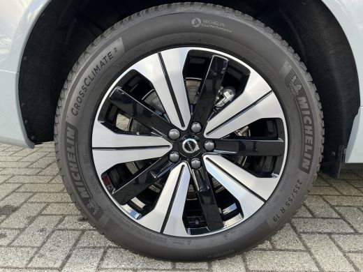Volvo  XC60 Volvo 2.0 T6 Plug-in hybrid AWD Plus Dark | Achteruitrijcamera | Cruise control adaptief met Stop... ActivLease financial lease