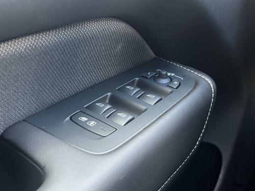 Volvo  XC60 Volvo 2.0 T6 Plug-in hybrid AWD Plus Dark | Achteruitrijcamera | Cruise control adaptief met Stop... ActivLease financial lease