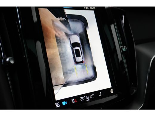 Volvo  XC60 Volvo T6 AWD Plus Dark | Panoramadak | Sportstoelen | 360 Camera | Harman/Kardon | 21-Inch | Pano... ActivLease financial lease