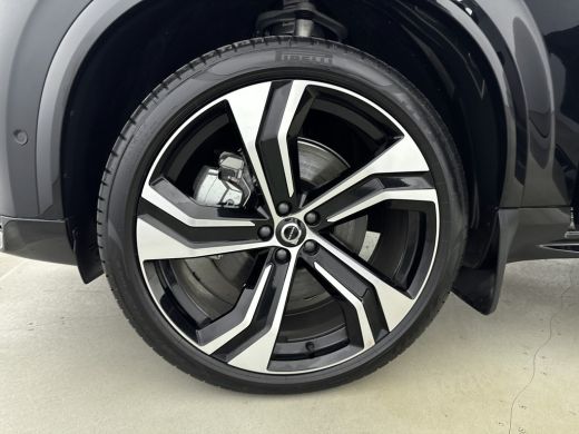 Volvo  XC90 Volvo 2.0 T8 Plug-in hybrid AWD Ultra Dark | Trekhaak | Bowers&Wilkins | Luchtvering | Stoelmassa... ActivLease financial lease