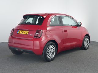 Fiat 500 RED 24 kWh | Airco (automatisch) | Chroom delen exterieur | Chroom delen exterieur