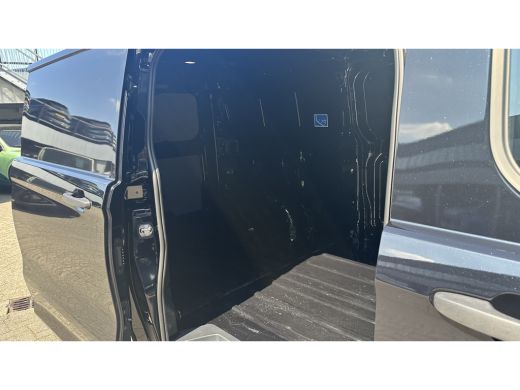 Ford E-Transit 320 L2H1 Trend 65 kWh | Driver Assistance Pack | Trekhaak | Wegklapbare Dakdragers ActivLease financial lease